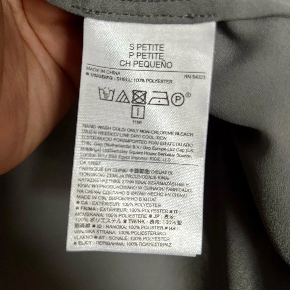 BANANA REPUBLIC Crepe Flounce Blouse-Gray-Size Small Petite - Picture 5 of 6